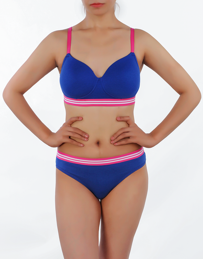 Leicht gepolsterter Nicht-Bügel T-Shirt BH mit passender Panty – Blau