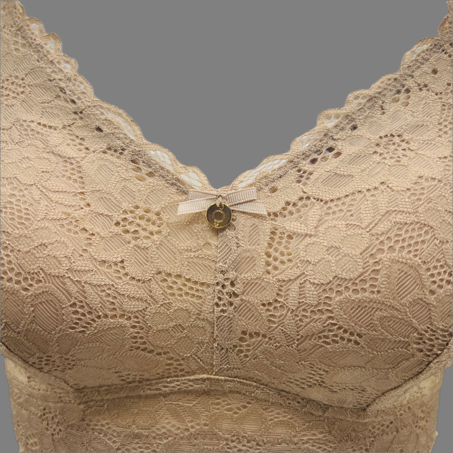 Losha Curvy Doppellagiges Bralette aus durchgehender Spitze – Beige