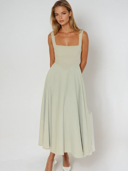 Lucinda™ | Kleid in purpurroter Eleganz