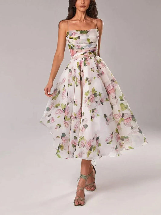 Stridex™ | Luxuriöses Schulterfreies Kleid